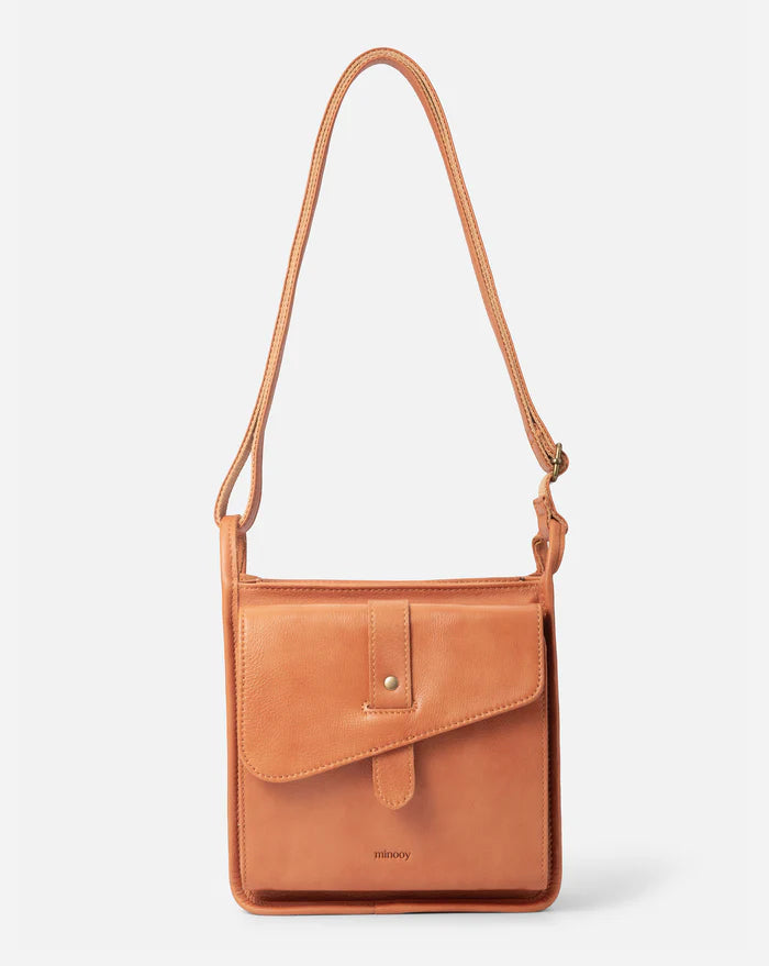 Carol Shoulder Bag