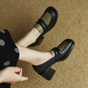 Virginia Mocassim Feminino com Salto - Preto