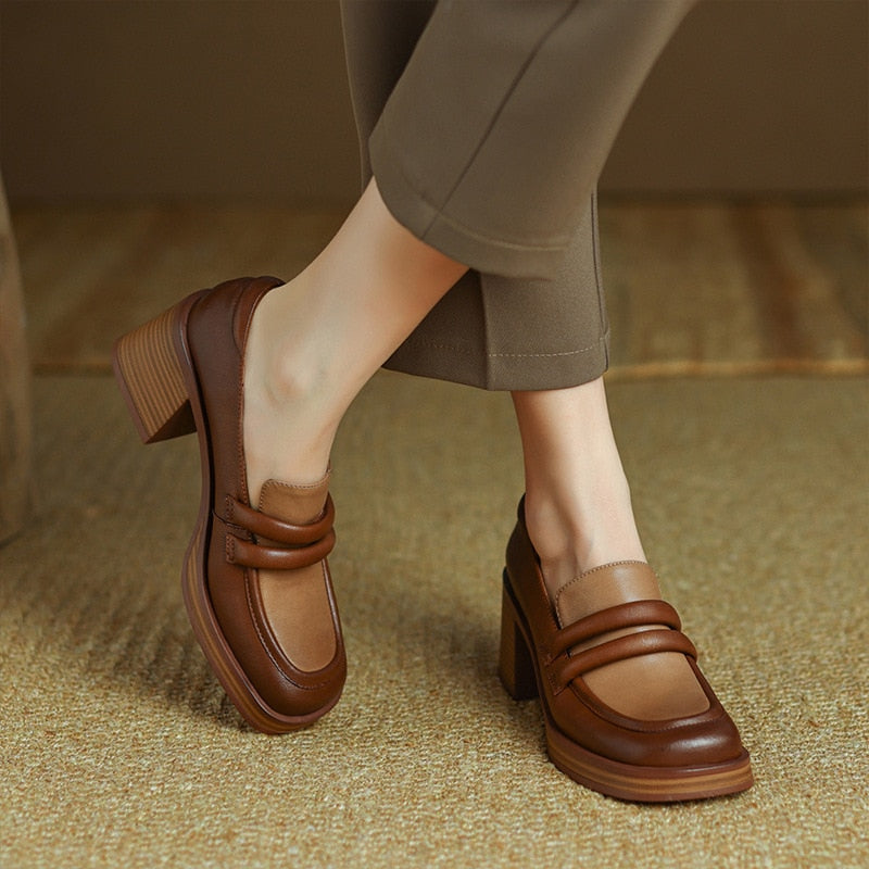 Virginia Mocassim Feminino com Salto - Marrom