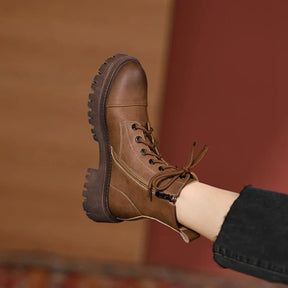 London Bota Feminina De Couro Tratorada - Marrom
