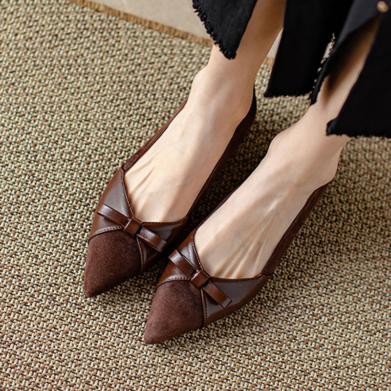 Ajaccio-Sapatilha-Feminina-Bico-Fino-de-Couro-Suede - Marrom
