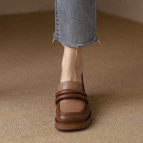 Virginia Mocassim Feminino com Salto - Marrom