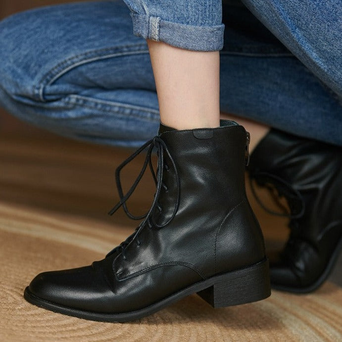 Bristol Bota Feminina Cano Curto de Couro com Zíper - Preta